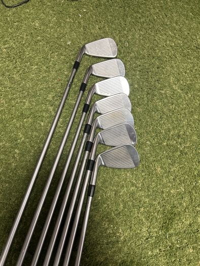Mizuno JPX 800 graphite