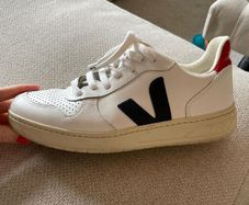 Veja Trainers