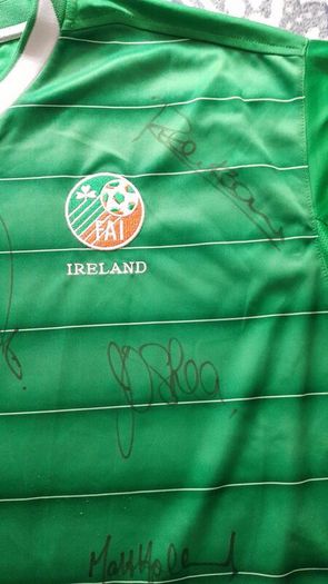 Vintage Rep Of Ireland Multi Signed Umbro Shirt