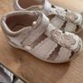 Clarks first shoes 4.5f Image 3
