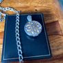 silver solid pendant and heavy chain Image 8