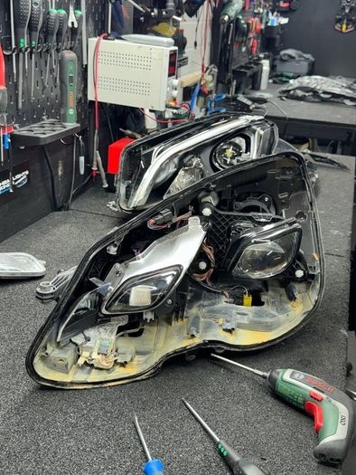 Headlights Repair