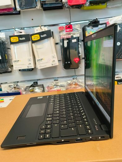 Fujitsu LifeBook 13.3" Laptop U9310 Intel i7 vPRO 10th Gen 16GB RAM 256GB SSD Windows 11