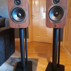 HI-FI speakers Q Acoustic