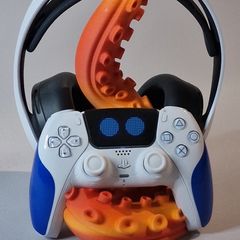 PS5 "Kraken" controller and headset stand
