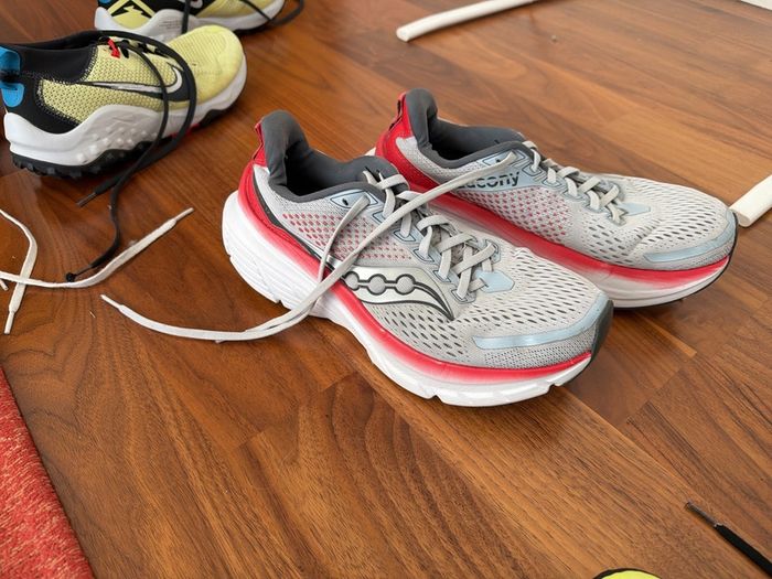 Trail running shoe