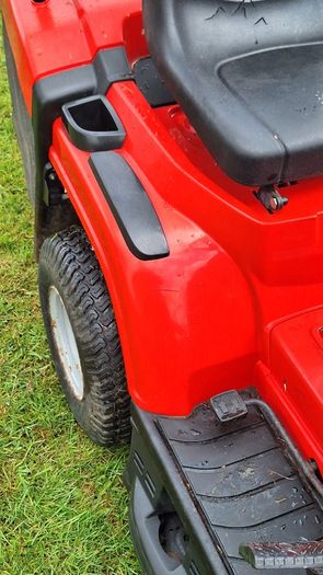 Ride on mower