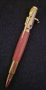 Bolt action pen, rosewood.