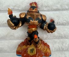 Skylanders Blast Zone Swap Force Magnetic Figure Activision Used Please look at the pictures