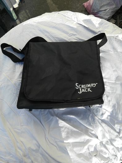 Laptop bag