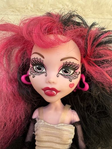Monster High Doll Draculaura Ghouls Rule Mattel Used Very Dirty Hair Please see photos