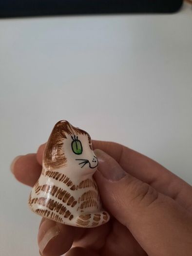 Philip Laureston Ceramic Cat