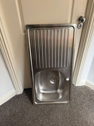 Kitchen sink