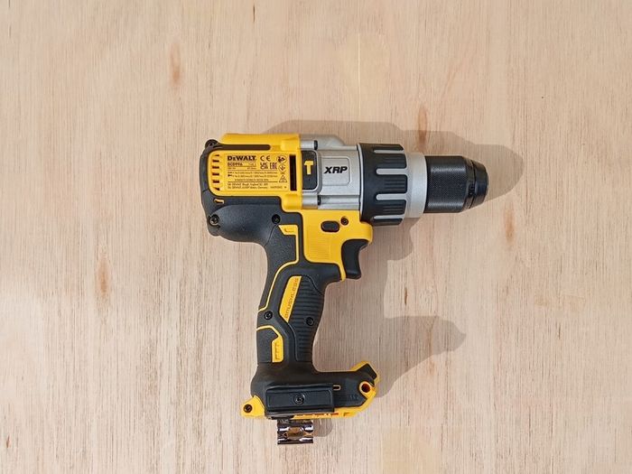 DeWalt dcd996 Combi Drill (New)