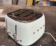 smeg toaster