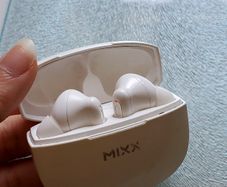 Mixx streambuds bluetooth earphone Micro M3