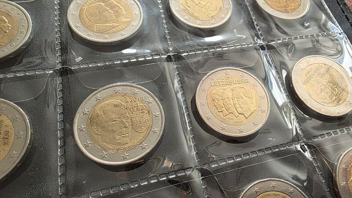 2 euro coin