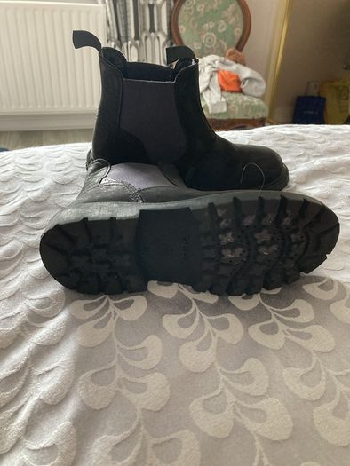 Geox kids black boots