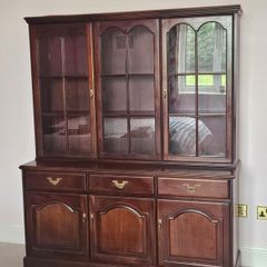 Display cabinet