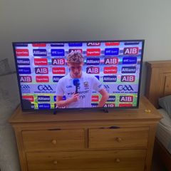 43" LG Smart TV with webOS