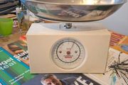 kitchen scales