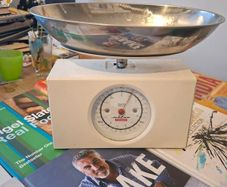 kitchen scales