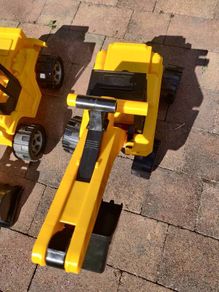 toy tractor