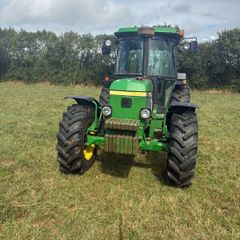 John Deere 2850