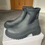 New in Box Ladies Black Chelsea Boots Size 4 UK37 Image 4