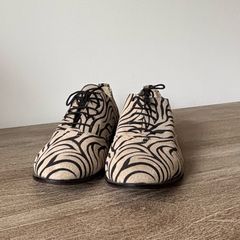 Suede lace-up women's shoes