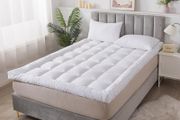 Supersoft Mattress Topper Double Bed - 1100 GSM Filling 4 Inch (10cm) Thick Mattress Topper with Elasticized Corner Straps - White (Double 137x190 cm)