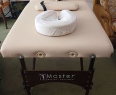 Like New - Master Massage Table & Carry Case