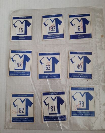 footballs cards from 1990