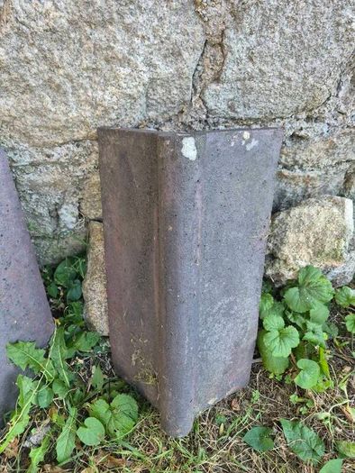 Reclaimed Ridge roof Tiles