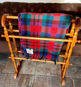 Antique Victorian Style Free Standing Pine Country Wooden Towel Rail Stand Rack
