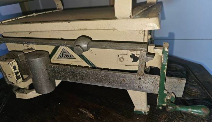 Seca Antique Baby Weighing Scales