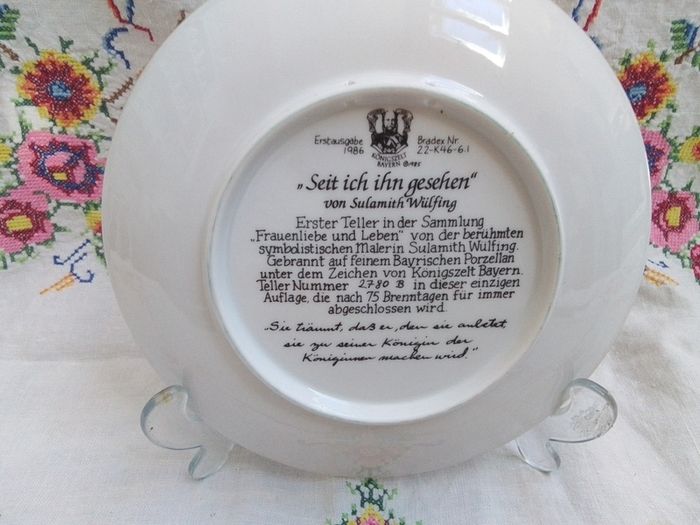 Sulamith Wulfing Vintage Display Plate