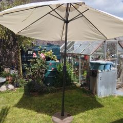 Garden parasol and base
