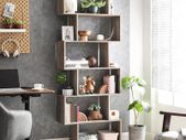 Freestanding bookshelf with 6 levels