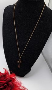 9 ct gold necklace