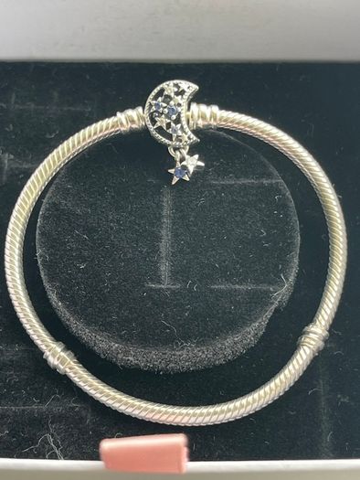 Pandora Moments Sparkling Moon clasp snake