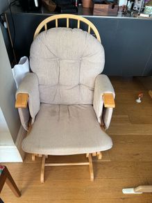Breast feeding glider chair