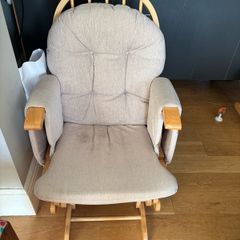 Breast feeding glider chair