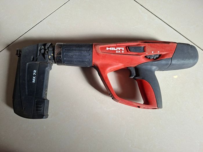 Hilti DX 5 SM Powder-actuated tool "Serviced"