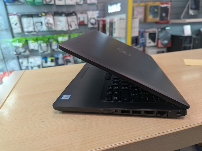 Dell Latitude 5400