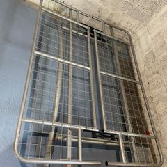 Futon base