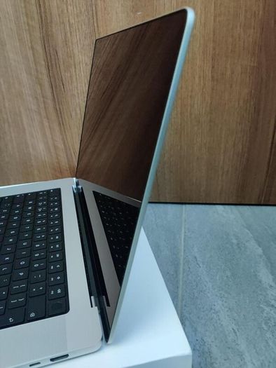 Apple MacBook Pro