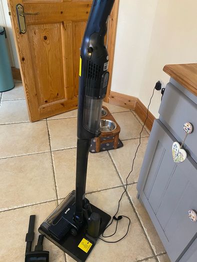 Shark 2in1 Wandvac vacuum cleaner