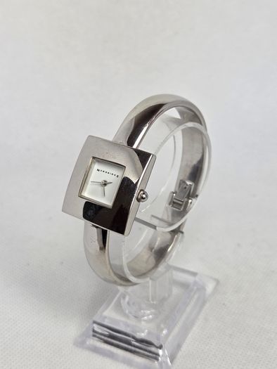 Newbridge women's watch