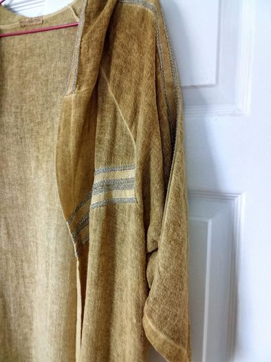 Hooded Linen Top